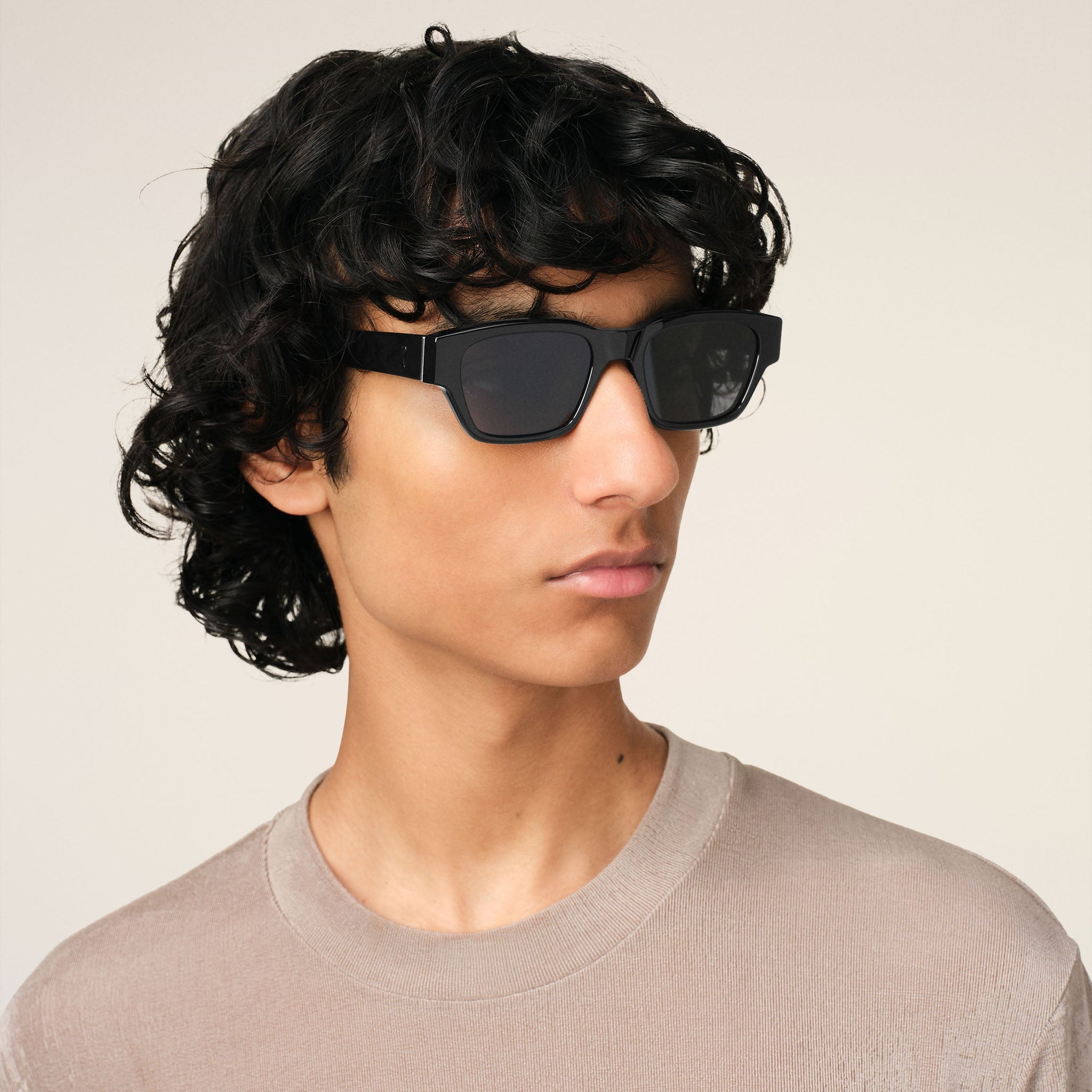 Black 75009 Sunglasses