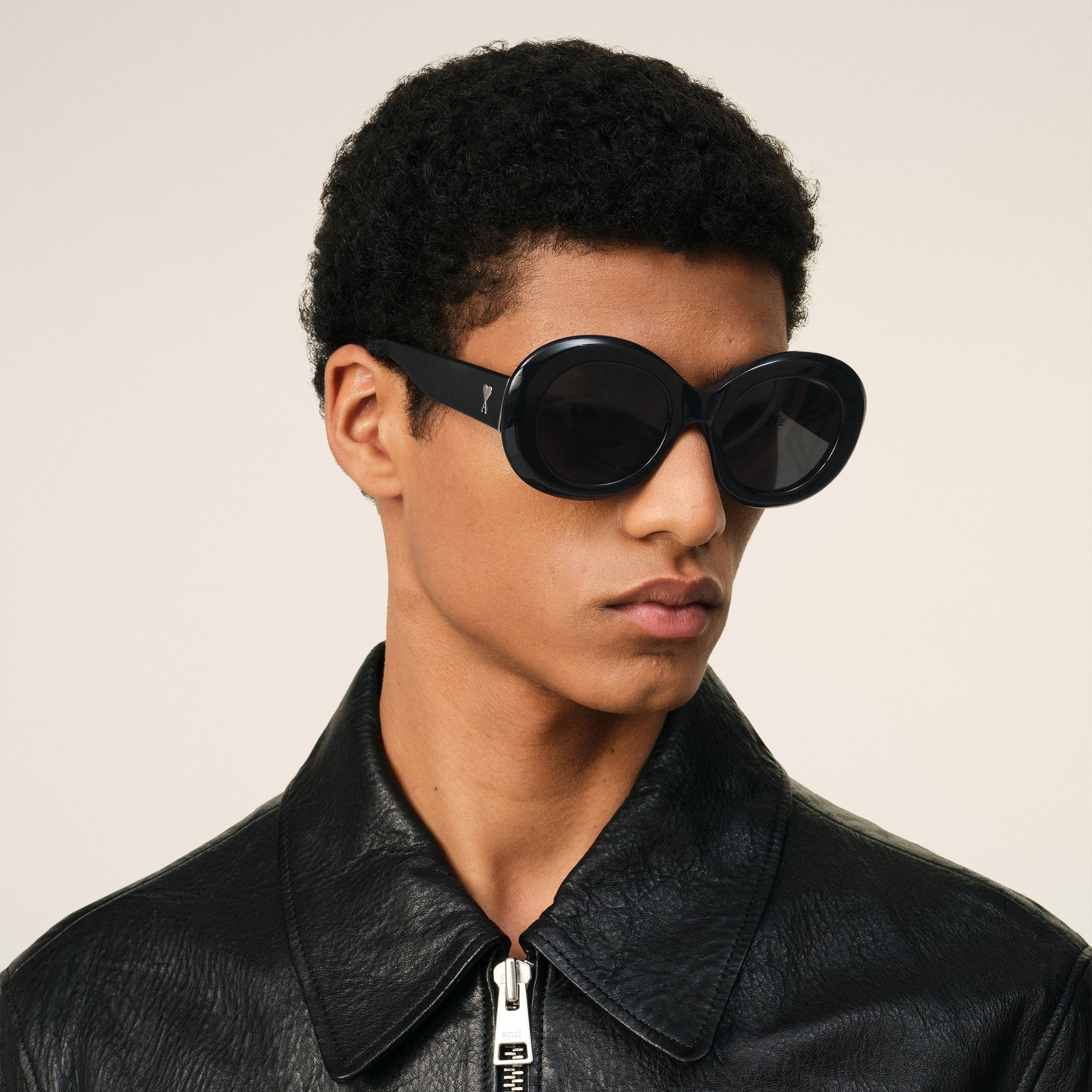 Black Acetate Rounded Ami de Coeur Sunglasses